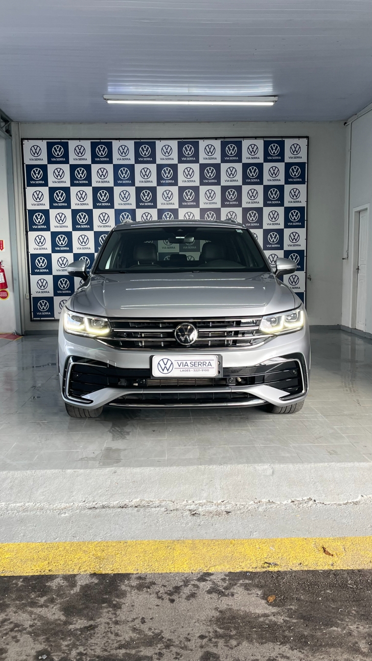 volkswagen tiguan 2.0 300 tsi gasolina allspace r-line automatico flex 4p 2024