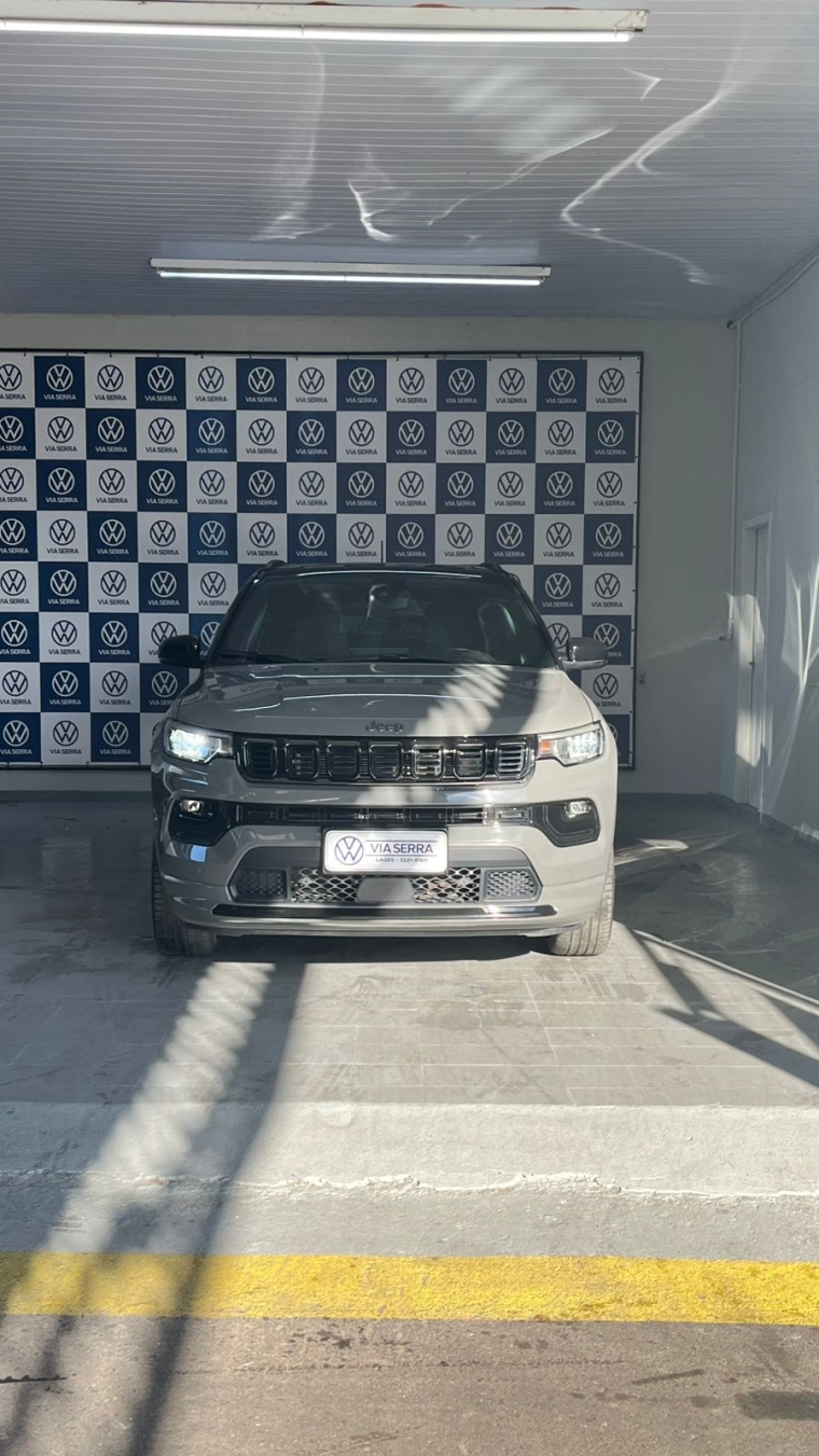 jeep compass 2.0 hurricane 4 turbo gasolina blackhawk at9 1.9 flex 4p automatico 2025