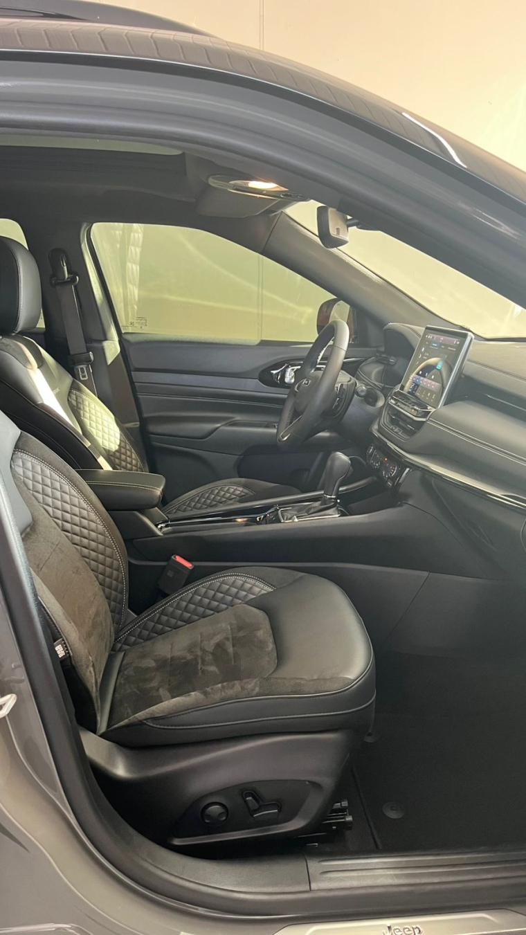 jeep compass 2.0 hurricane 4 turbo gasolina blackhawk at9 1.9 flex 4p automatico 20256