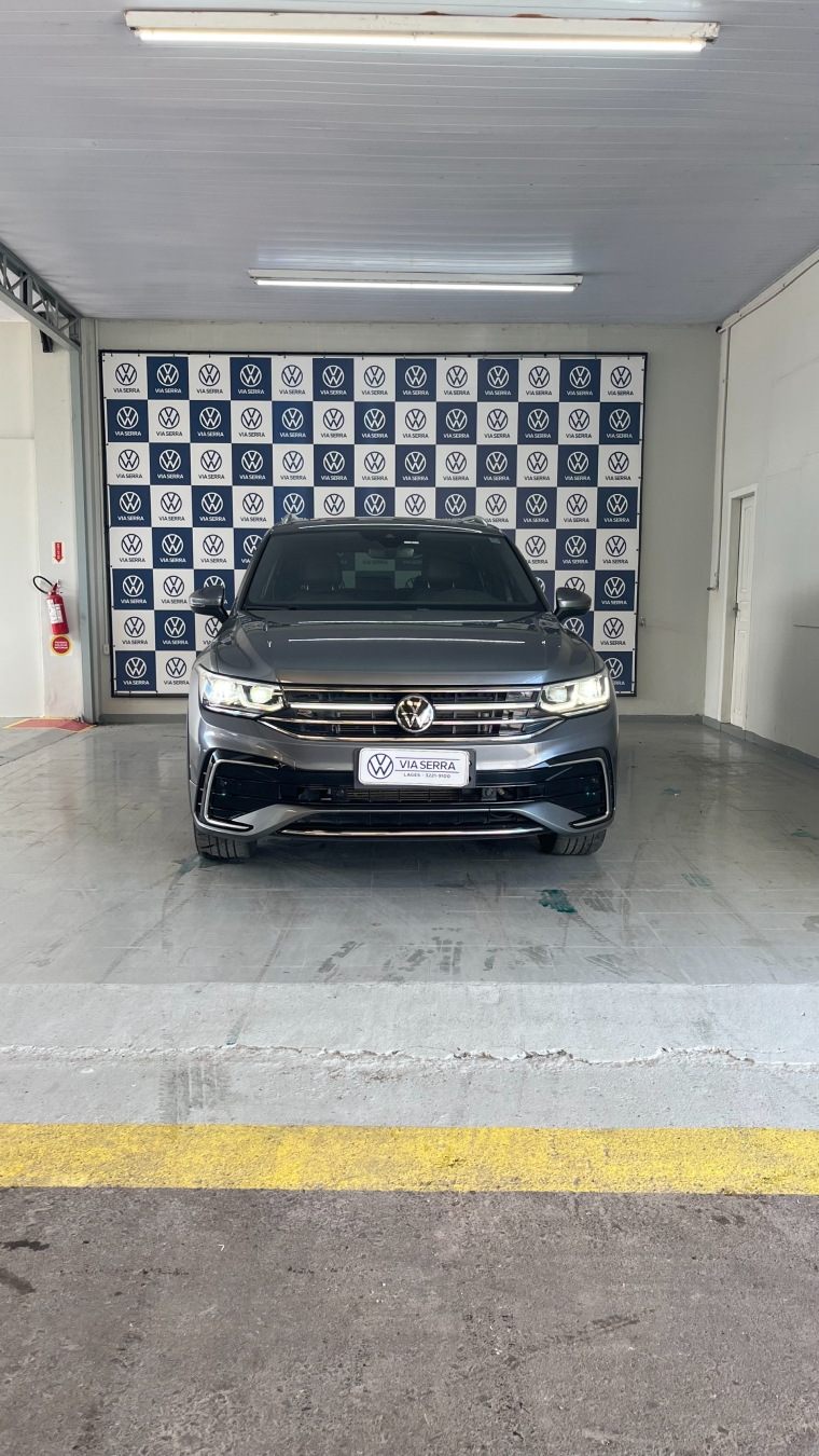 volkswagen tiguan 2.0 300 tsi gasolina allspace r-line automatico flex 4p 2024