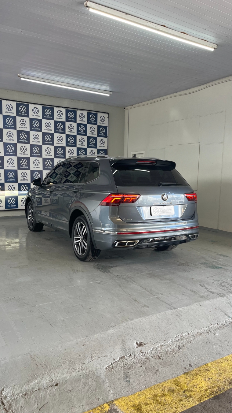 volkswagen tiguan 2.0 300 tsi gasolina allspace r-line automatico flex 4p 202410