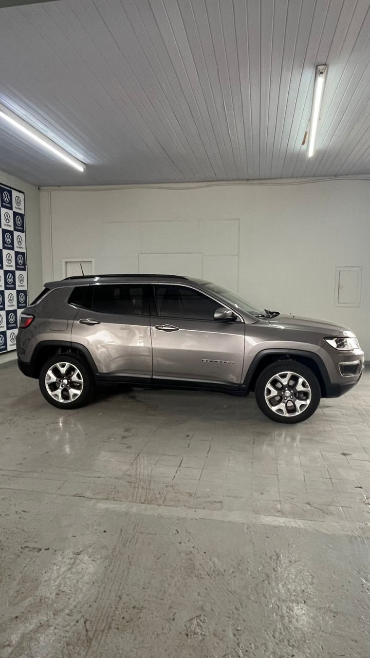 jeep compass 2.0 16v diesel longitude 4x4 automatico 1.9 4p 20194