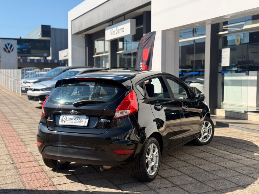 ford fiesta 1.6 se hatch 16v flex 4p automatico 20142