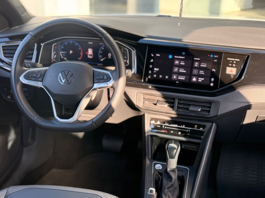 volkswagen nivus 1.0 200 tsi total flex highline automatico 4p 20233