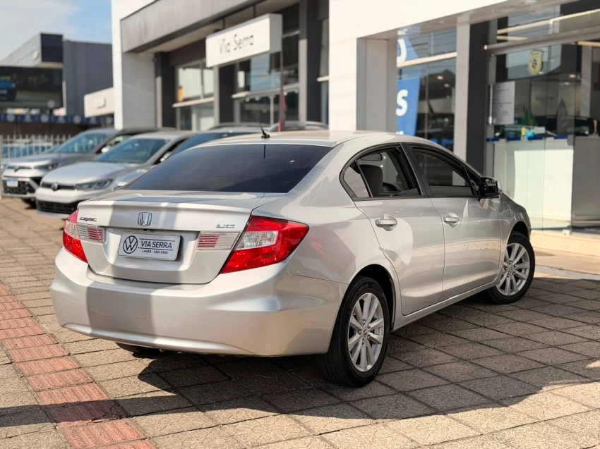 honda civic 1.8 lxs 16v flex 4p automatico gasolina 20131