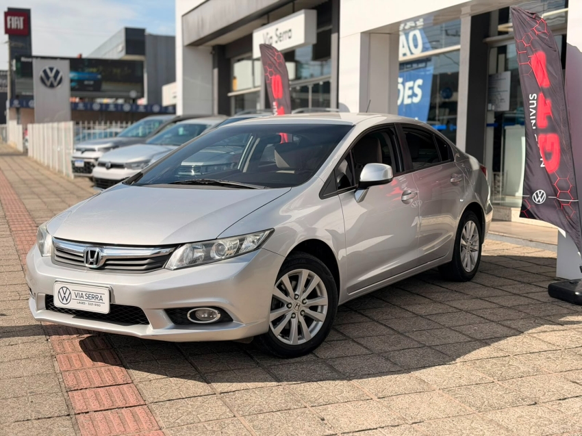 honda civic 1.8 lxs 16v flex 4p automatico gasolina 2013