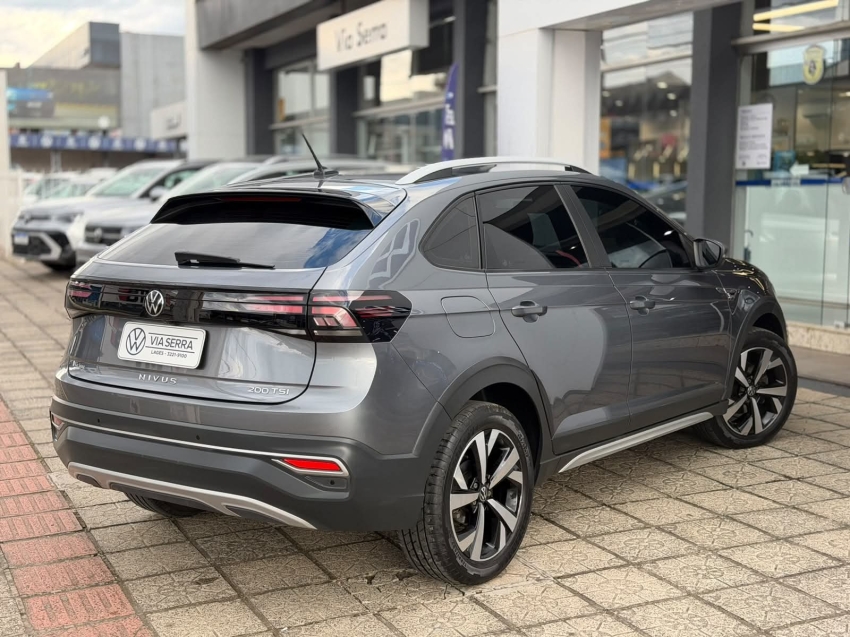 volkswagen nivus 1.0 200 tsi total flex highline automatico 4p 20221