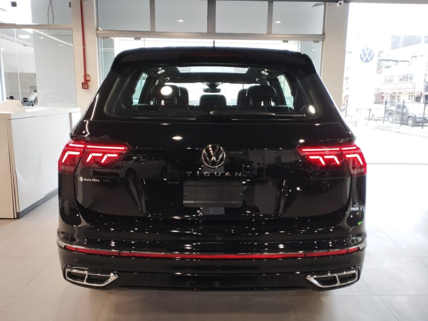 volkswagen tiguan 2.0 300 tsi gasolina allspace r-line automatico 4p 2025