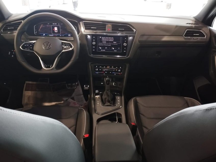 volkswagen tiguan 2.0 300 tsi gasolina allspace r-line automatico 4p 2025