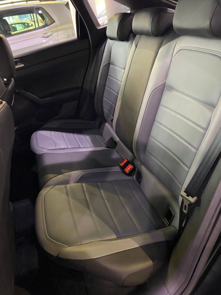 volkswagen nivus 1.0 200 tsi total flex highline automatico 4p 2024