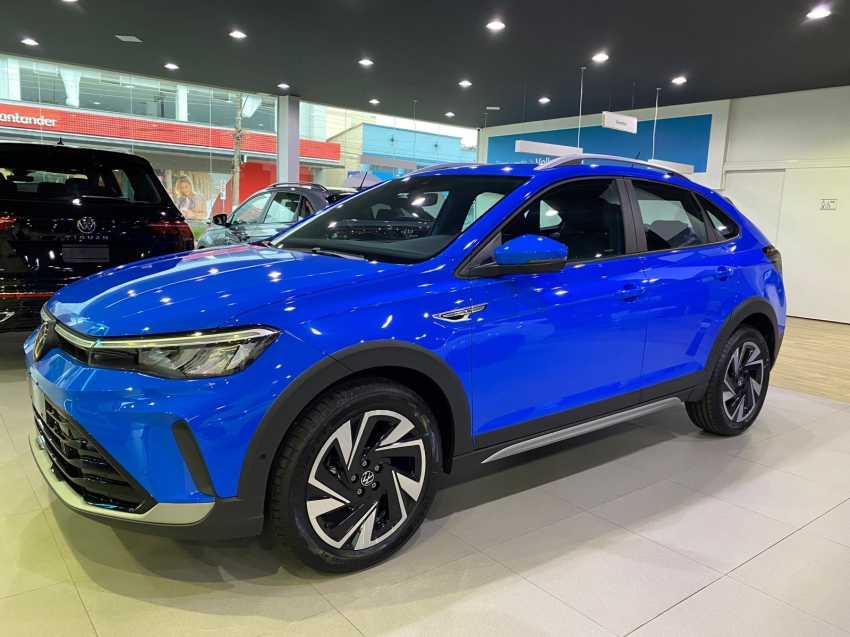 volkswagen nivus 1.0 200 tsi total flex highline automatico 4p 2025