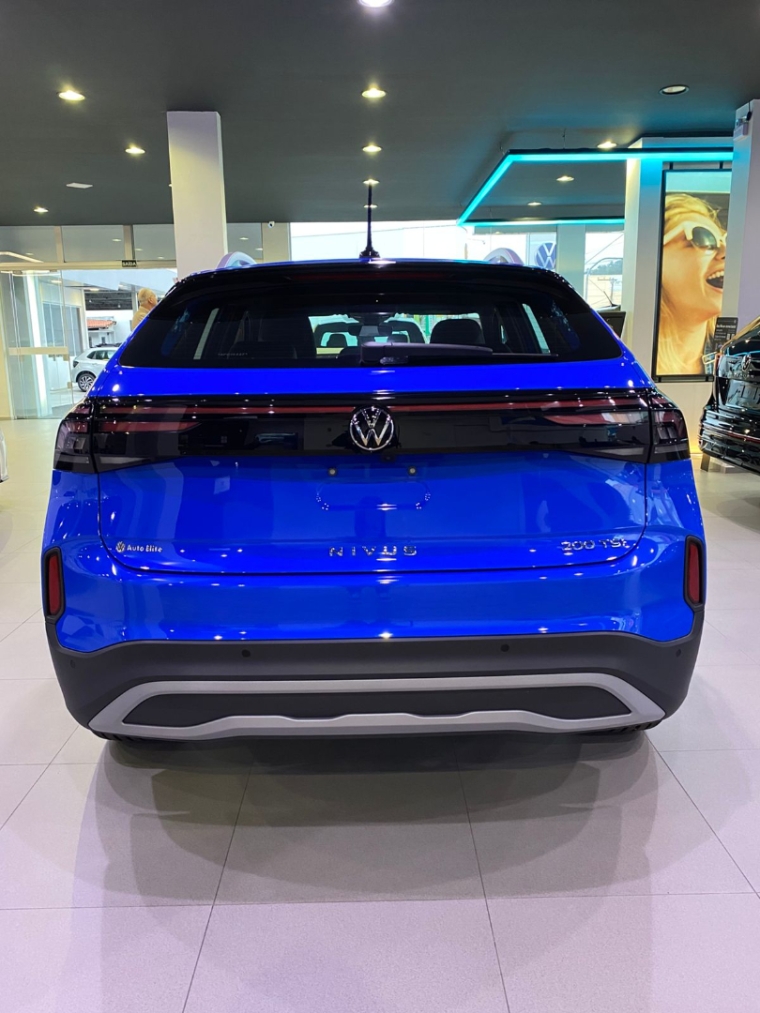 volkswagen nivus 1.0 200 tsi total flex highline automatico 4p 2025
