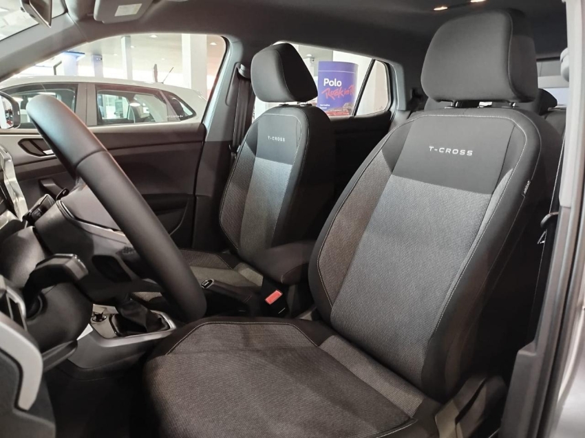volkswagen t-cross 1.0 200 tsi total flex comfortline automatico 4p 2025