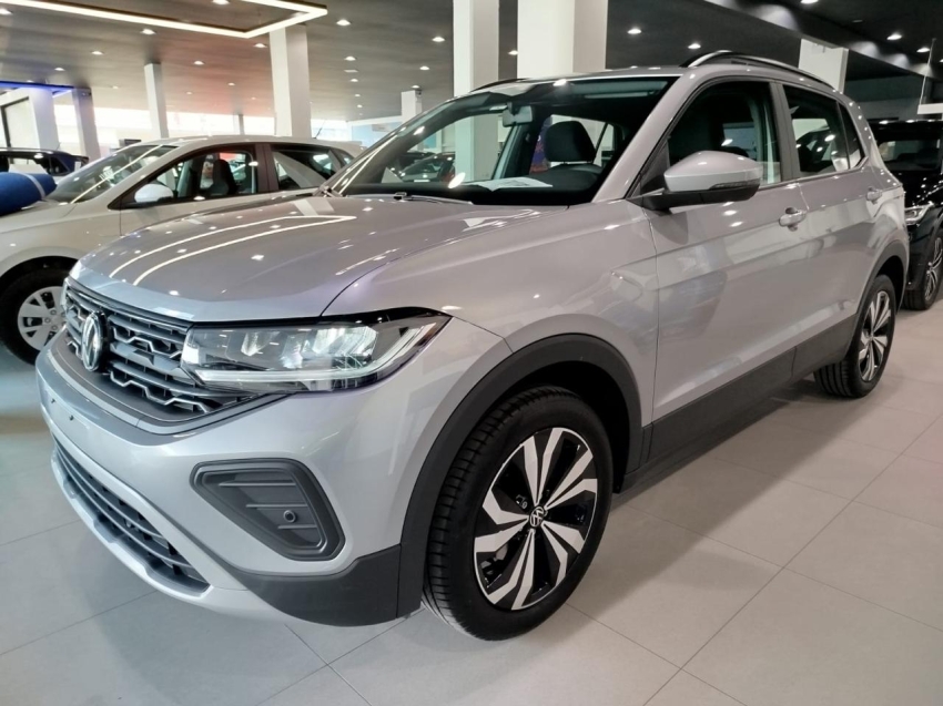 volkswagen t-cross 1.0 200 tsi total flex comfortline automatico 4p 2025