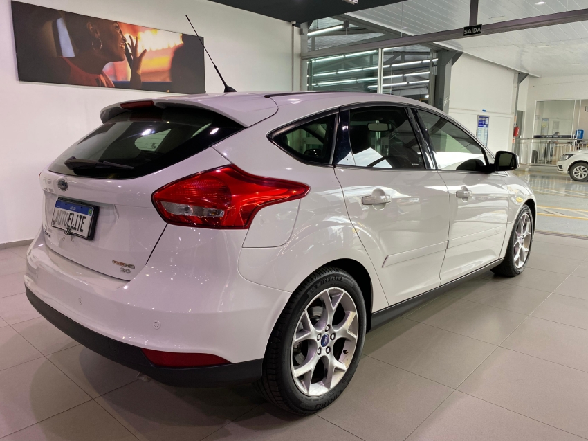 ford focus 1.6 se 16v flex 4p powershift automatico 2016