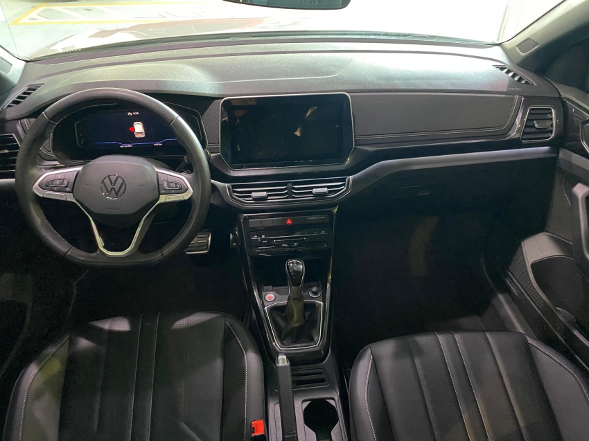 volkswagen t-cross 1.0 200 tsi total flex automatico 4p 2025