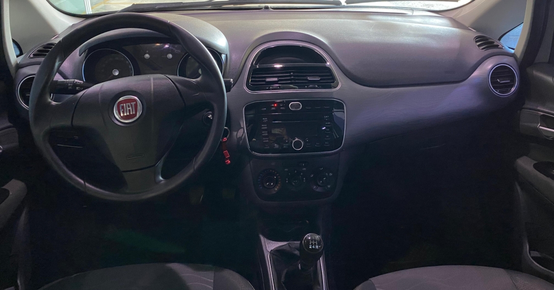 fiat punto 1.6 essence 16v flex 4p manual 2016