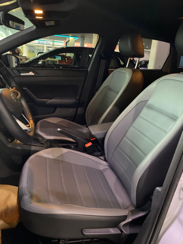 volkswagen nivus 1.0 200 tsi total flex highline automatico 4p 2024