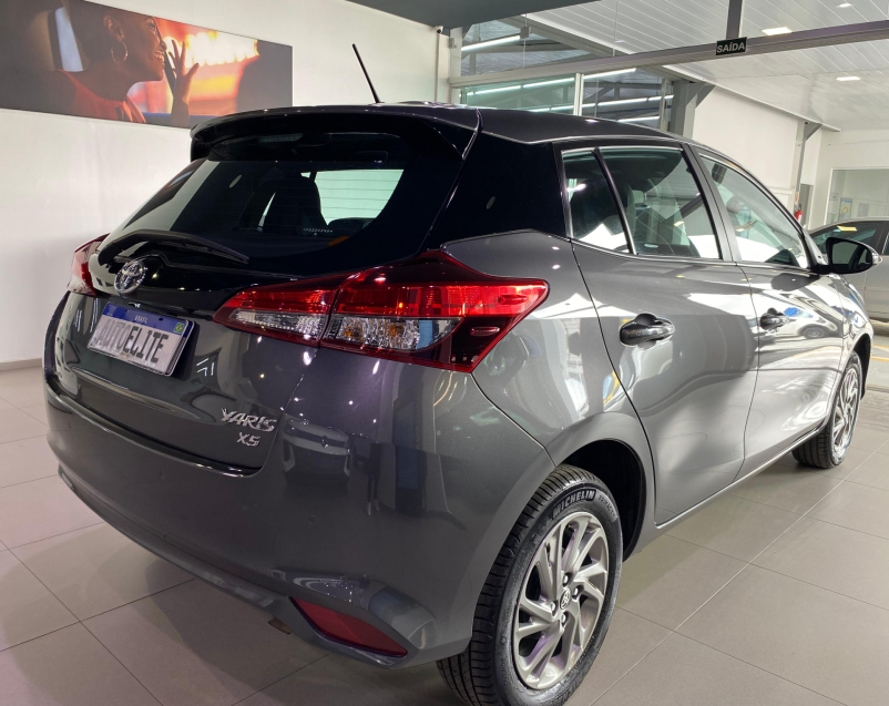 toyota yaris 1.5 16v flex xs connect multidrive 4p automatico 2023