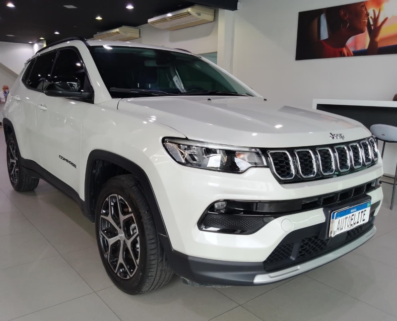 jeep compass 1.3 t270 turbo flex longitude at6 4p automatico 2025