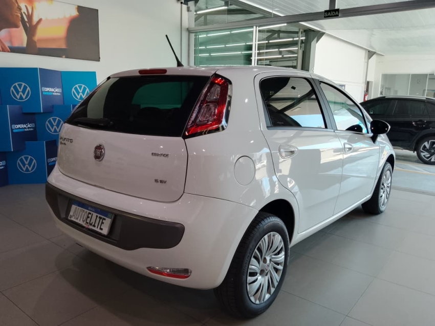 fiat punto 1.6 essence 16v flex 4p manual 20154