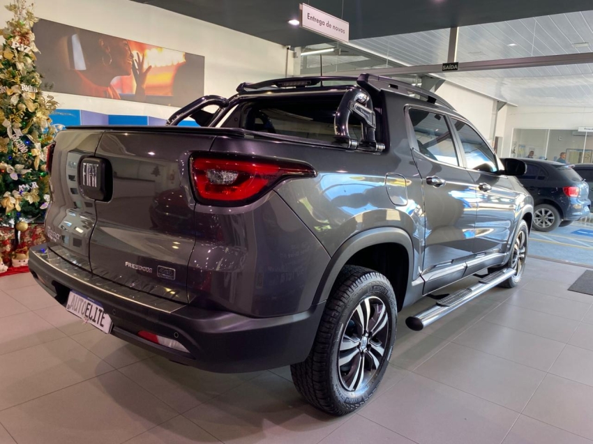 fiat toro 2.0 16v turbo diesel freedom 4wd at9 4p automatico 20235