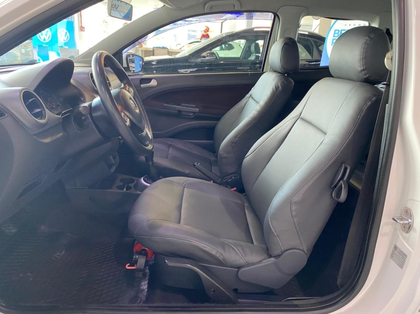 volkswagen saveiro 1.6 cross cd 16v flex 2p manual 4p 20153