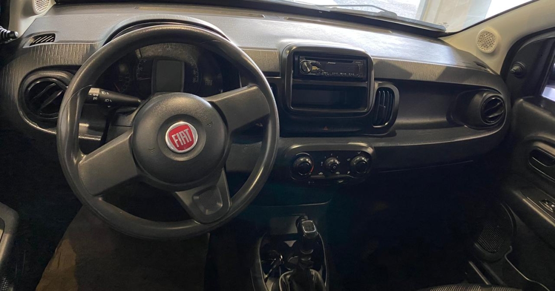 fiat mobi 1.0 evo flex like. manual 4p 20183