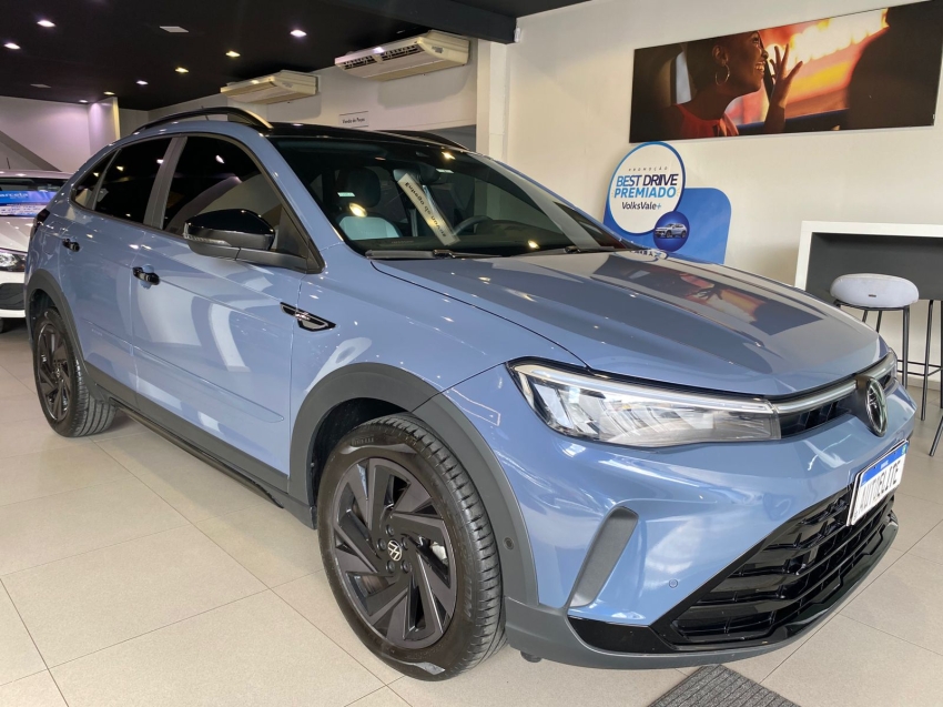 volkswagen nivus 1.0 200 tsi total flex highline automatico 4p 2025