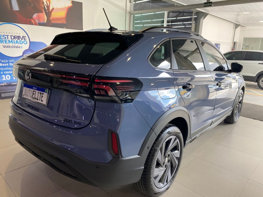 volkswagen nivus 1.0 200 tsi total flex highline automatico 4p 20255