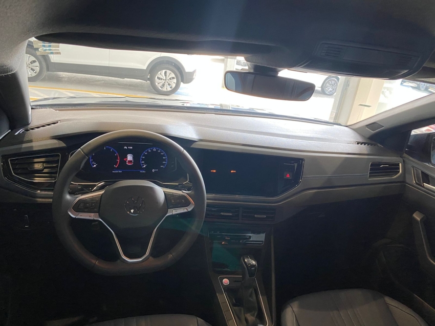 volkswagen nivus 1.0 200 tsi total flex highline automatico 4p 20253