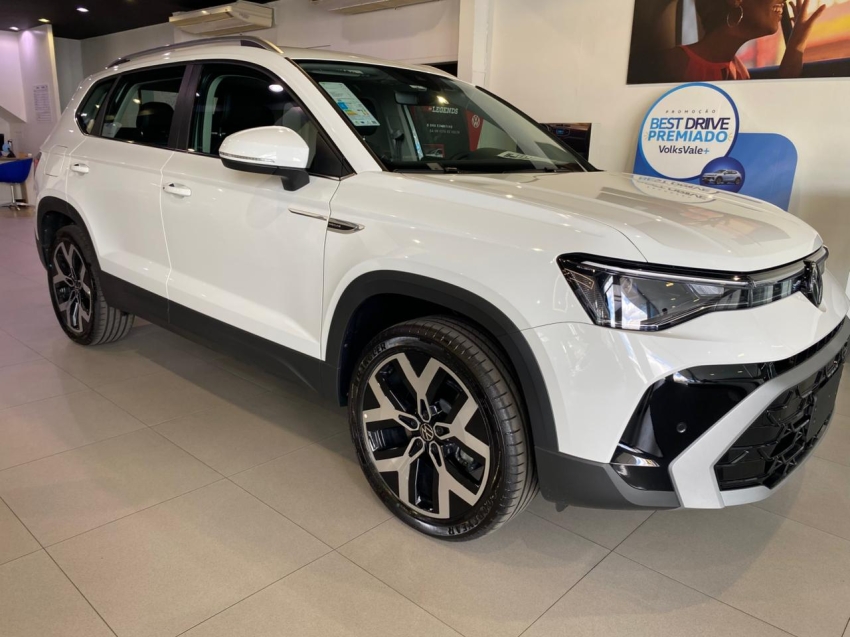 volkswagen taos 1.4 250 tsi total flex highline automatico 4p 2026