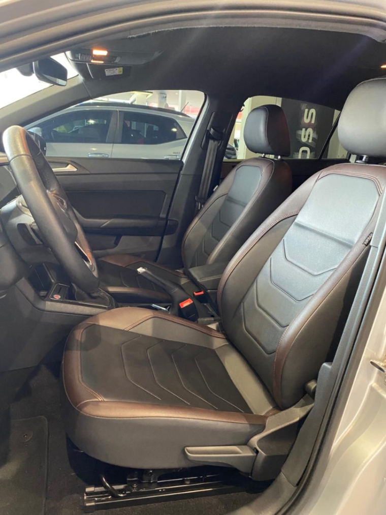 volkswagen virtus 1.0 200 tsi highline automatico flex 4p 20243