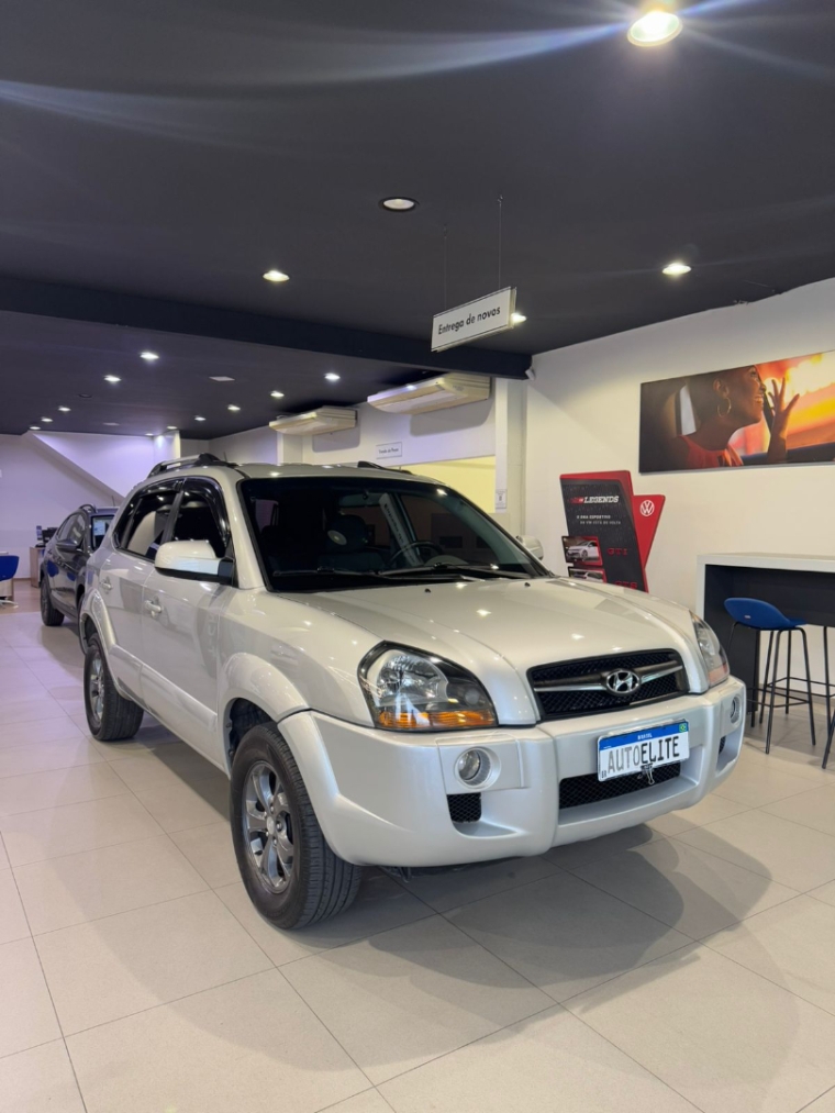 hyundai tucson 2.0 mpfi gls 16v 143cv 2wd flex 4p automatico 2015