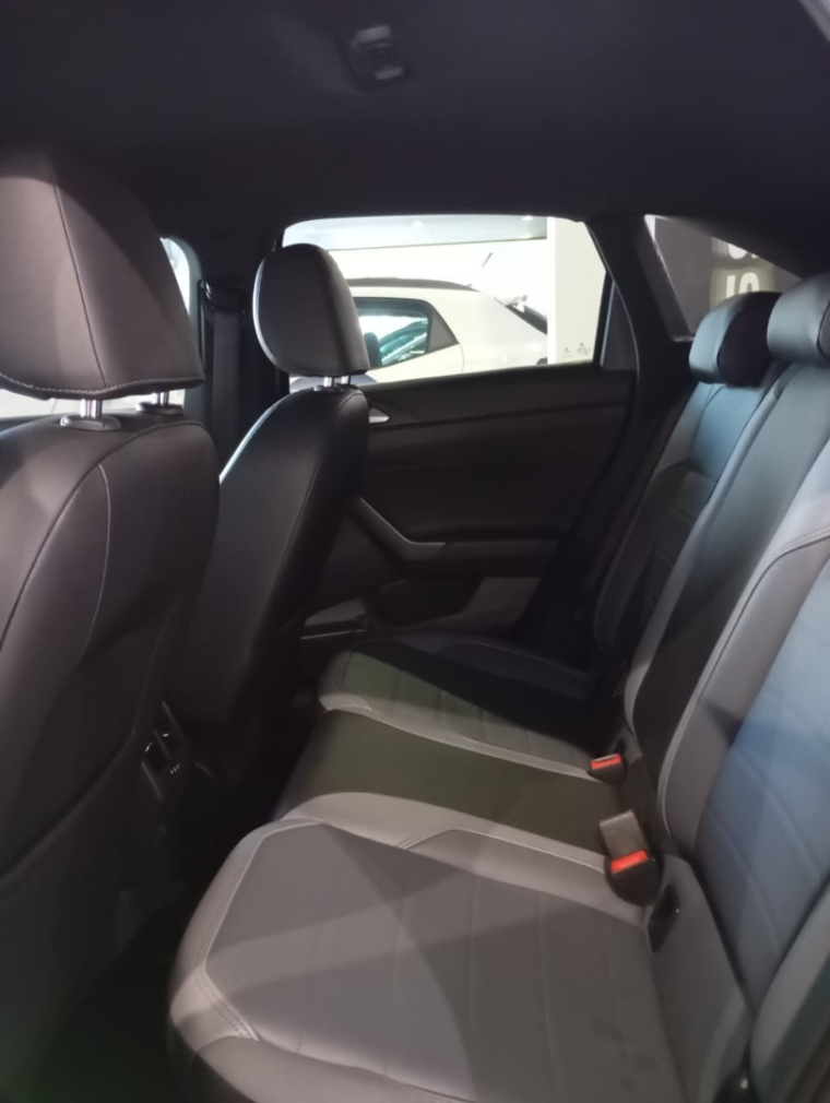 volkswagen nivus 1.0 200 tsi total flex highline automatico 4p 20214