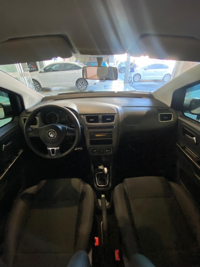 volkswagen crossfox 1.6 mi flex 8v 4p automatizado 5p semiautomatico 20141