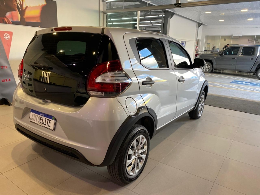 fiat mobi 1.0 evo flex like. manual 4p automatico 20255