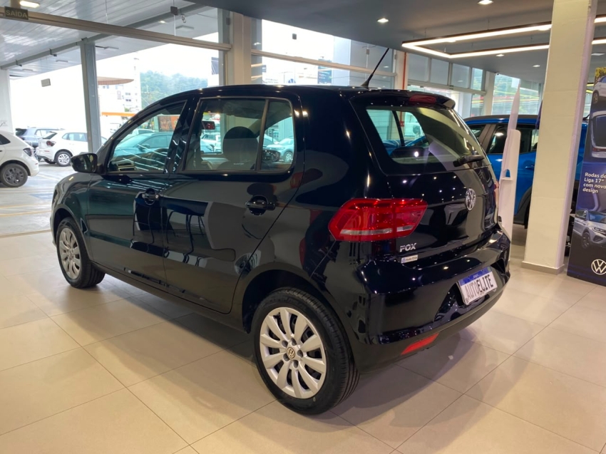 volkswagen fox 1.0 mpi trendline 12v flex 4p manual 20176