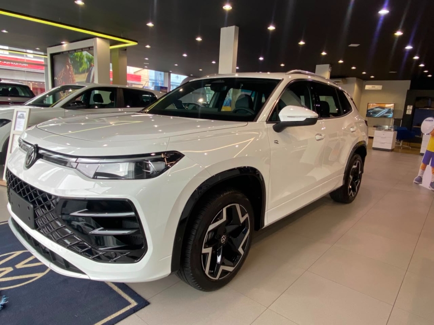 volkswagen tiguan 2.0 350 tsi gasolina r-line 4motion automatico 4p 20261