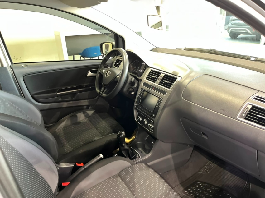 volkswagen fox 1.6 msi total flex connect 4p manual 20184