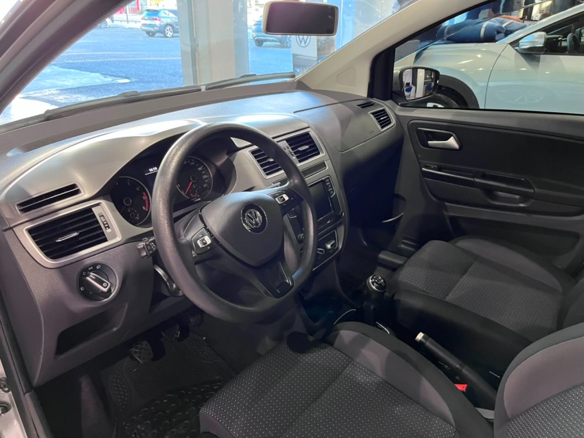 volkswagen fox 1.6 msi total flex connect 4p manual 20183