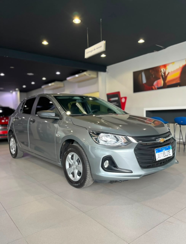 chevrolet onix 1.0 flex log manual 4p 2025