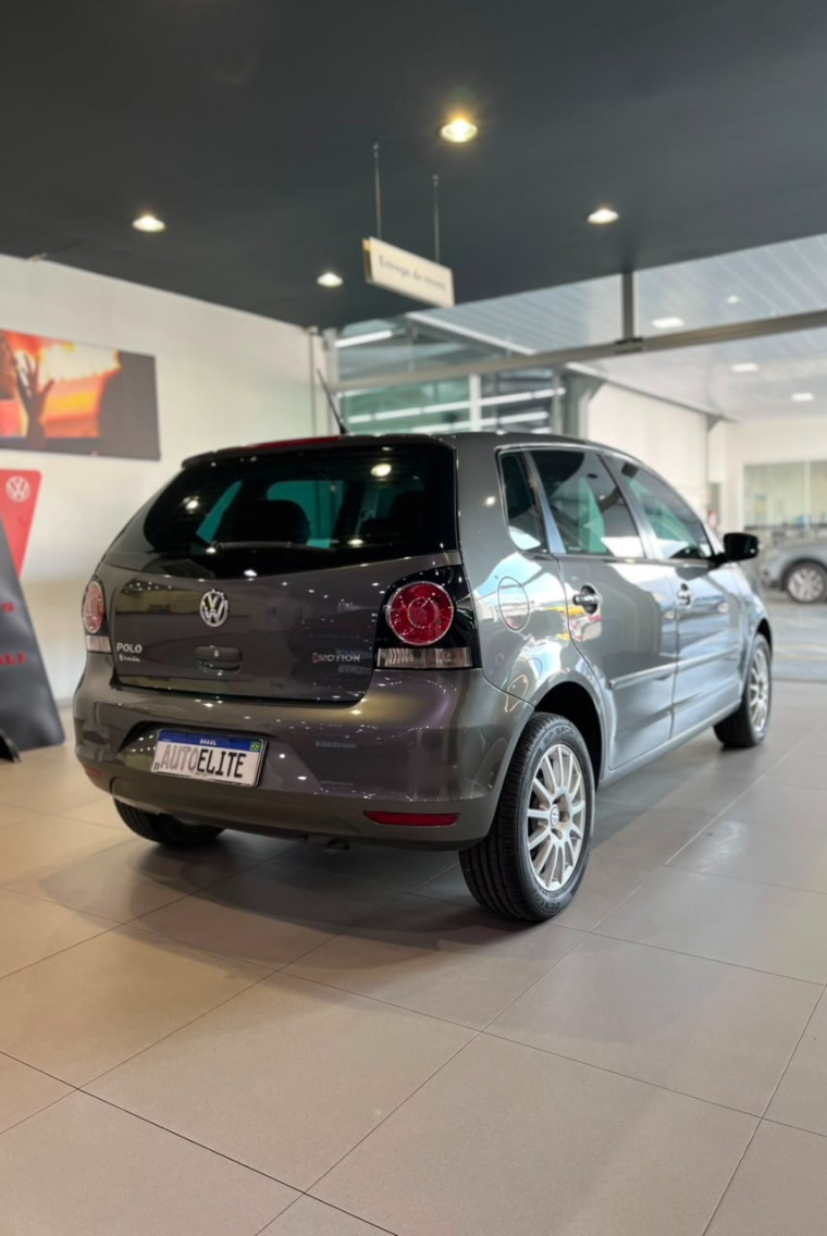 volkswagen polo 1.6 mi 8v flex 4p automatizado semiautomatico 20133