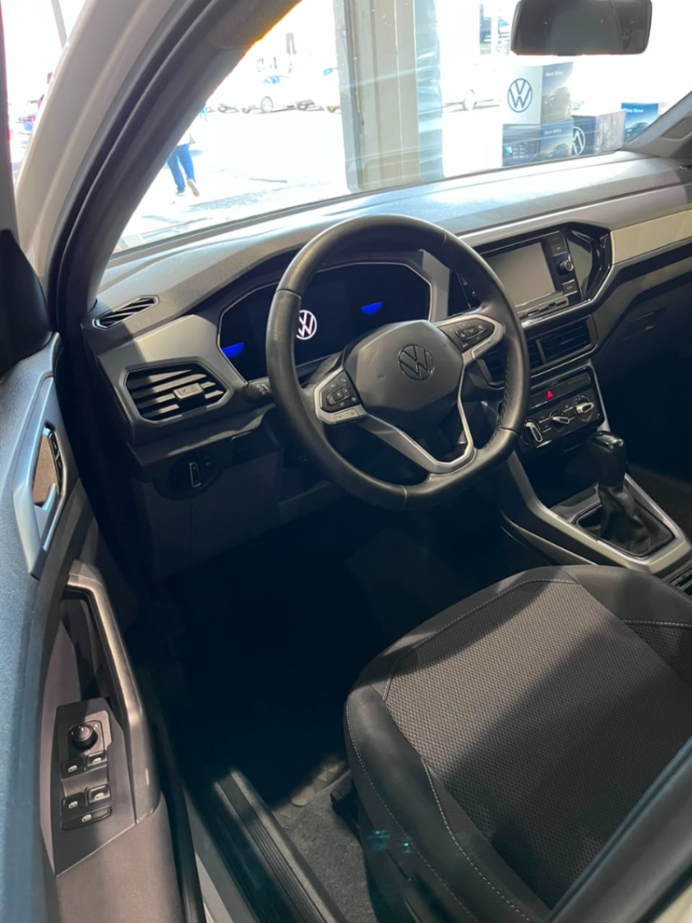 volkswagen t-cross 1.0 200 tsi total flex automatico 4p 20233