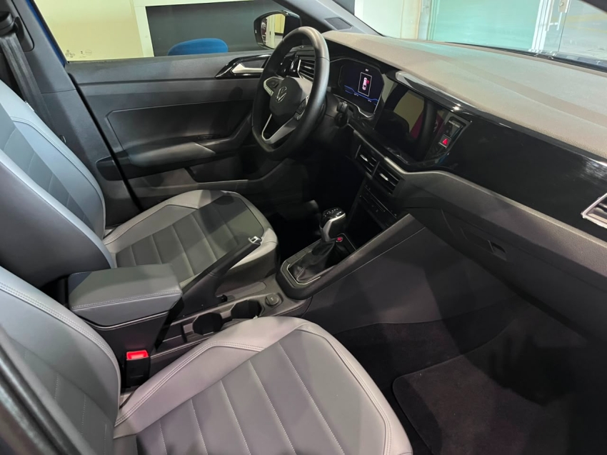 volkswagen nivus 1.0 200 tsi total flex highline automatico 4p 20233