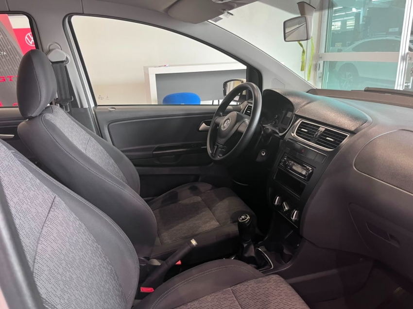 volkswagen fox 1.6 mi bluemotion 8v flex 2p manual 4p 20133