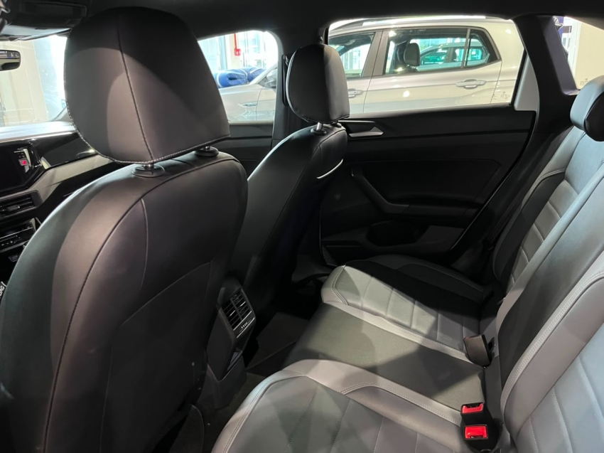 volkswagen nivus 1.0 200 tsi total flex highline automatico 9.9 4p 20237