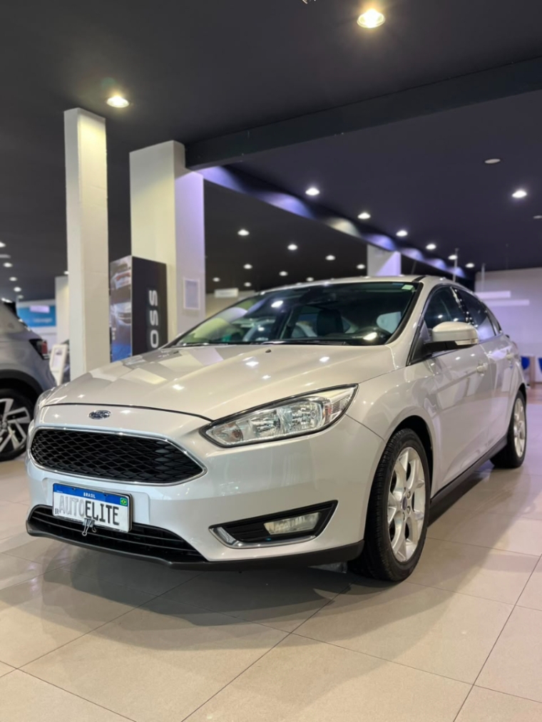 ford focus 2.0 se 16v flex 4p powershift 1.9 automatico 20161