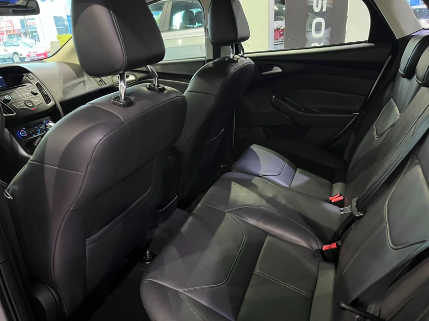 ford focus 2.0 se 16v flex 4p powershift 1.9 automatico 20167