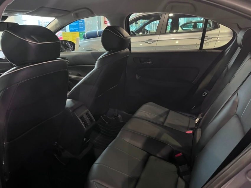 honda city 1.5 i-vtec flex hatch touring cvt 1.4 4p automatico 20227